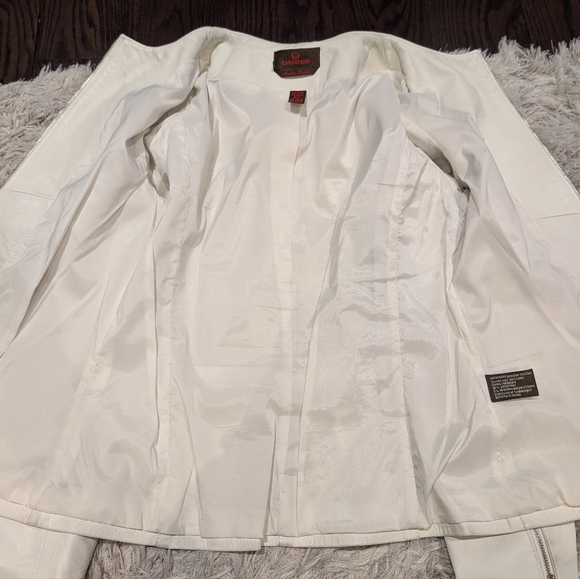 Danier White Leather Jacket - Picture 6 of 6